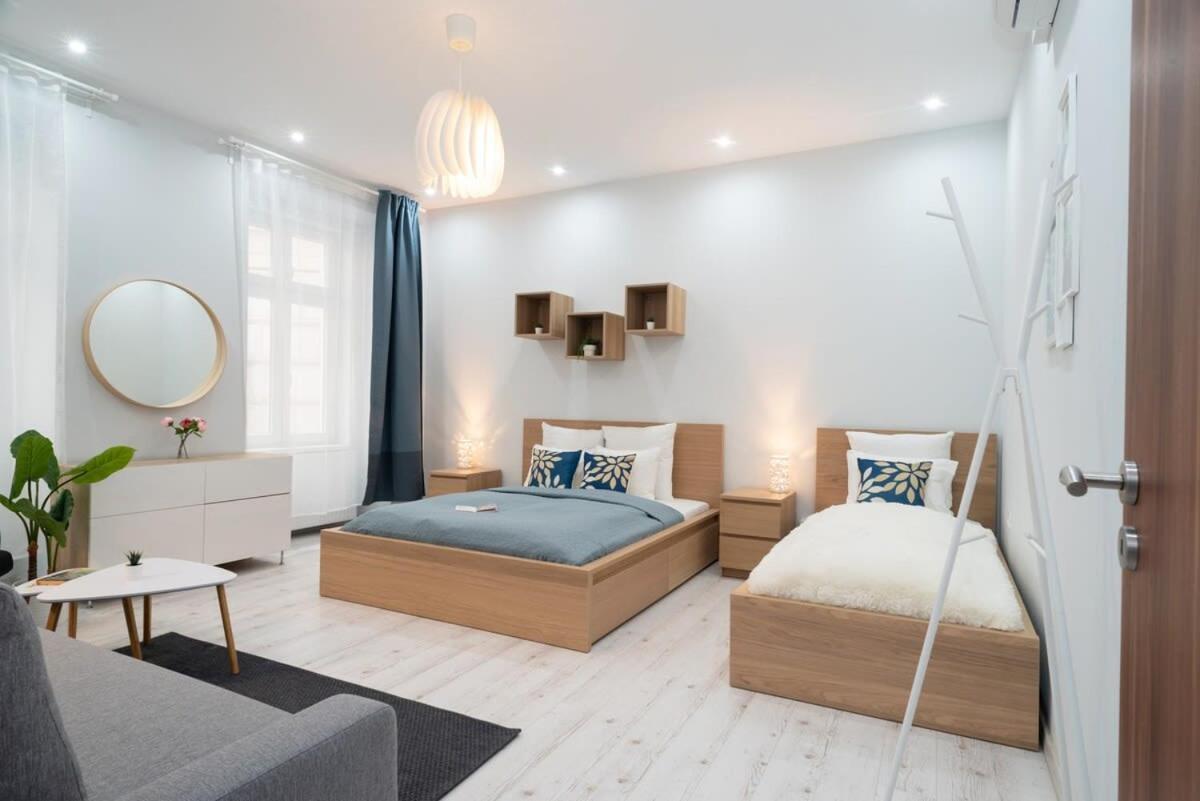 New Spacious Apartment At Superb Location Budapest Exterior foto