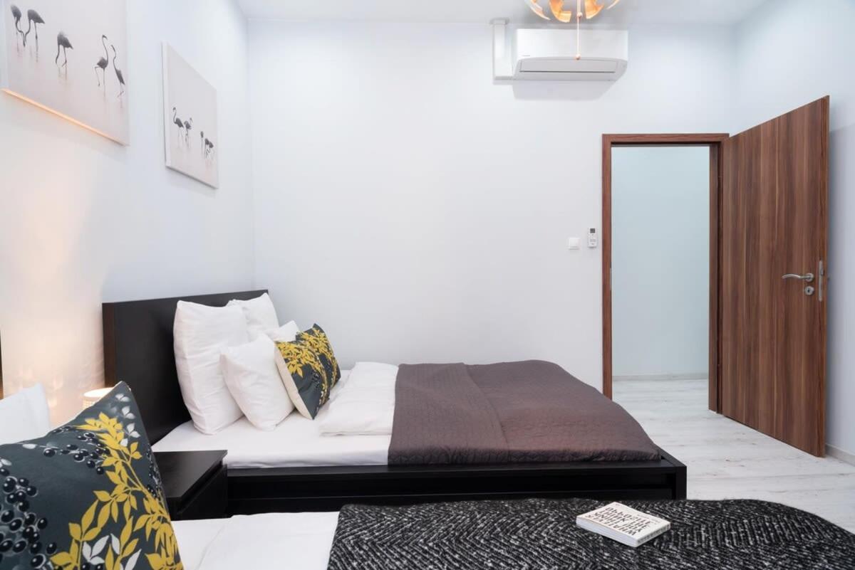 New Spacious Apartment At Superb Location Budapest Exterior foto